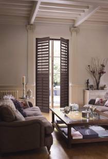 wooden shutter blinds